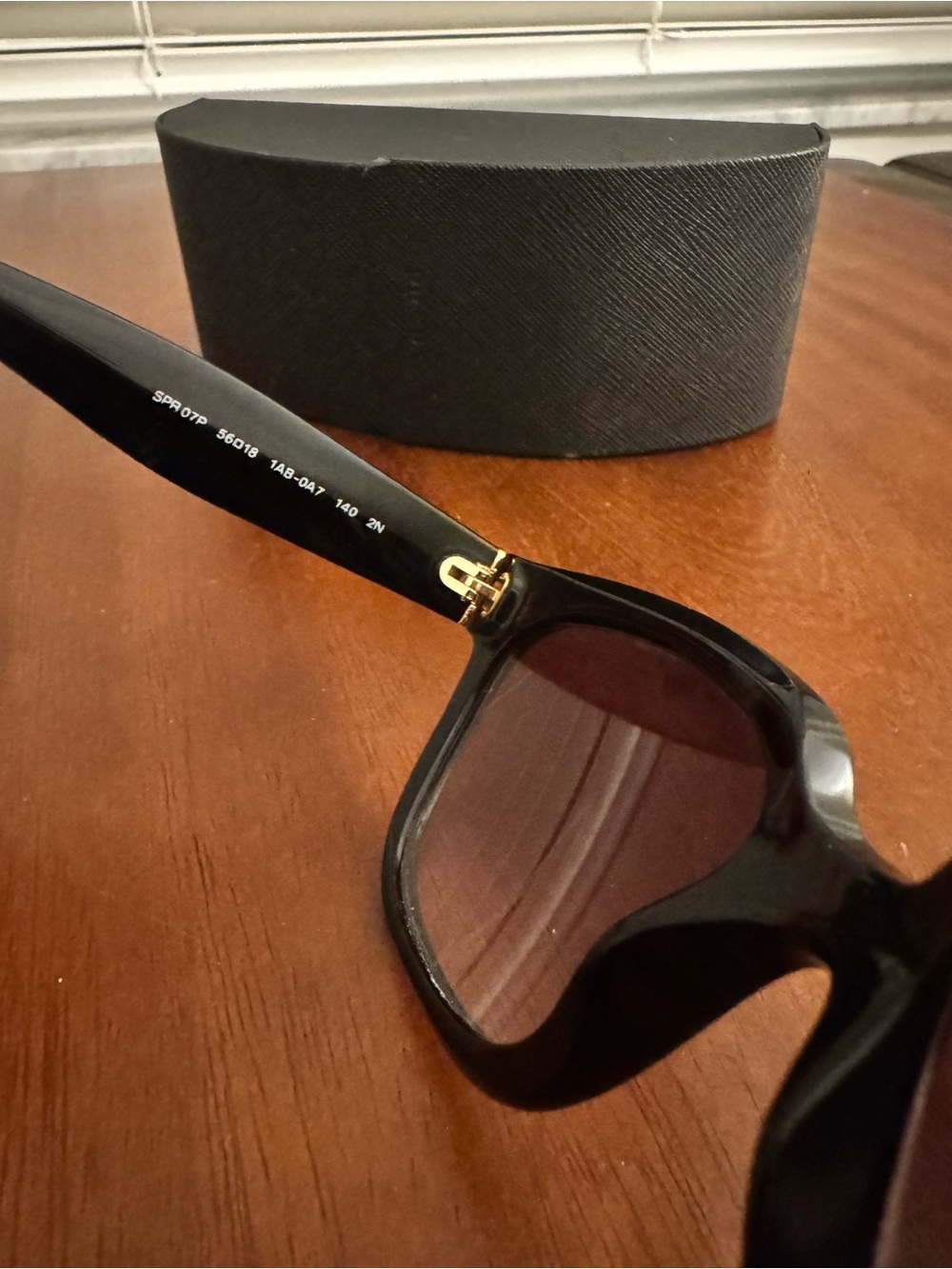 Prada Black Sunglasses - Picture 4 of 5